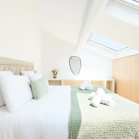 4p Duplex Mansarde, Coeur De - 4p Duplex Mansarde, Coeur De Mae-3103 Apartment *